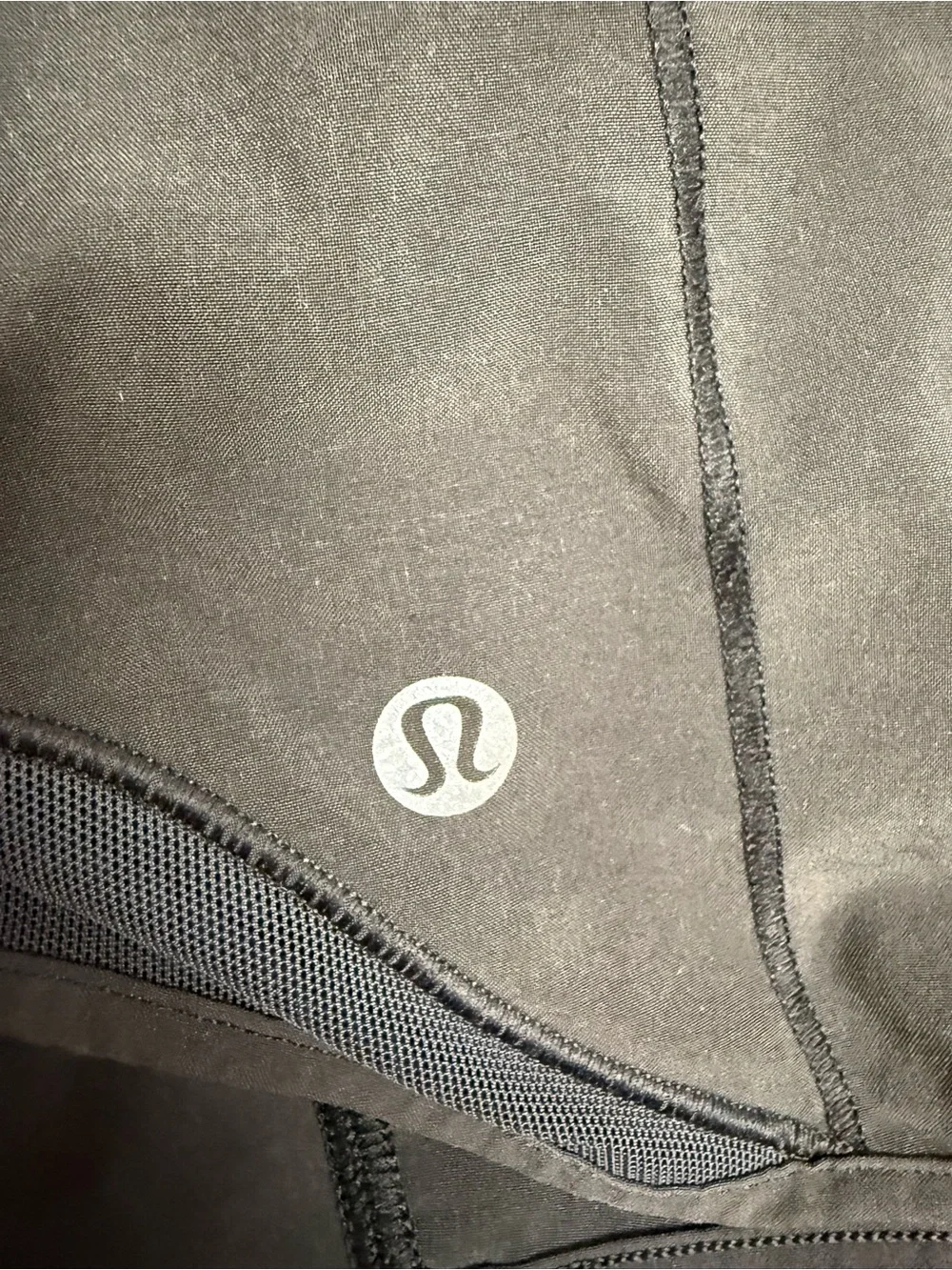lululemon Hotty Hot II Tall Black Running Shorts Size 2